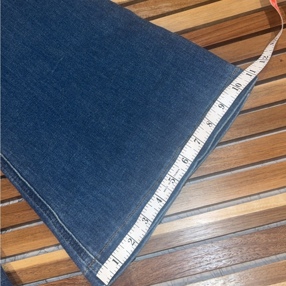 NWT Spanx SPANXshape Everywhere Flare Jeans Authentic Blue 1X # 21164Q $170.00 - Picture 9 of 13
